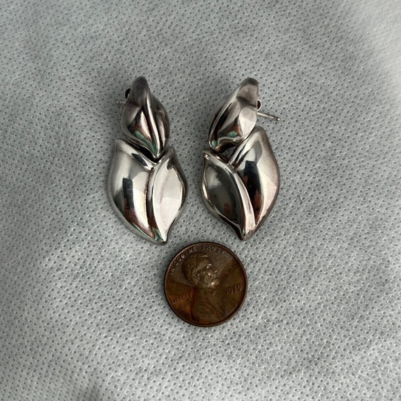 925 Silver Heart Flower Floral Leaf Abstract Art Statement Earrings VTG Jewelry - Picture 8 of 8